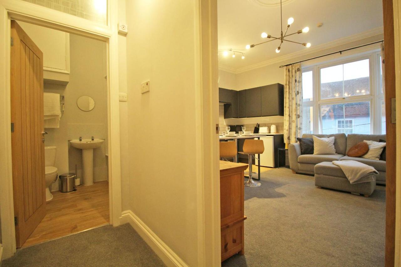 Lovely 1 Bed Serviced Apartment In Cambridgeshire Exterior photo